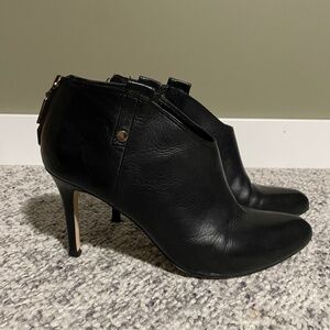 Ivanka Trump Black heels